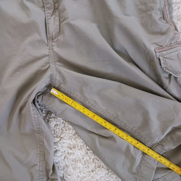 Falls Creek Men's Cargo Shorts Size 38 Taupe Beige 7 Pockets Hiking Fishing - Picture 9 of 9